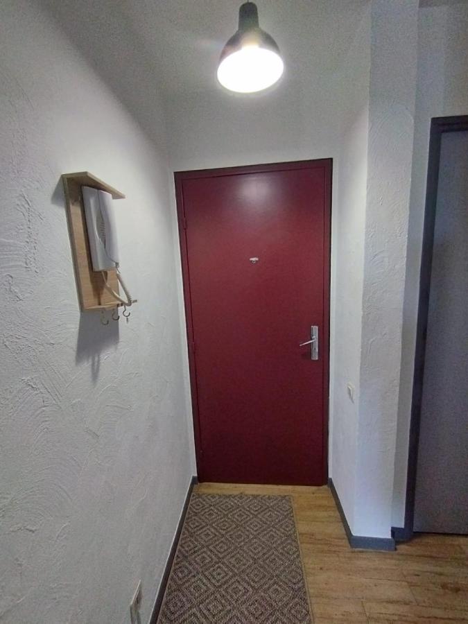 Apartamento Agradable Тарб Екстер'єр фото