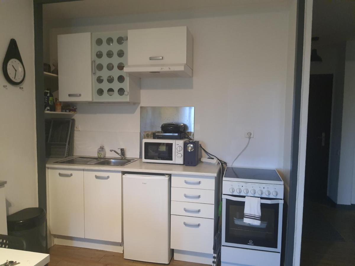 Apartamento Agradable Тарб Екстер'єр фото