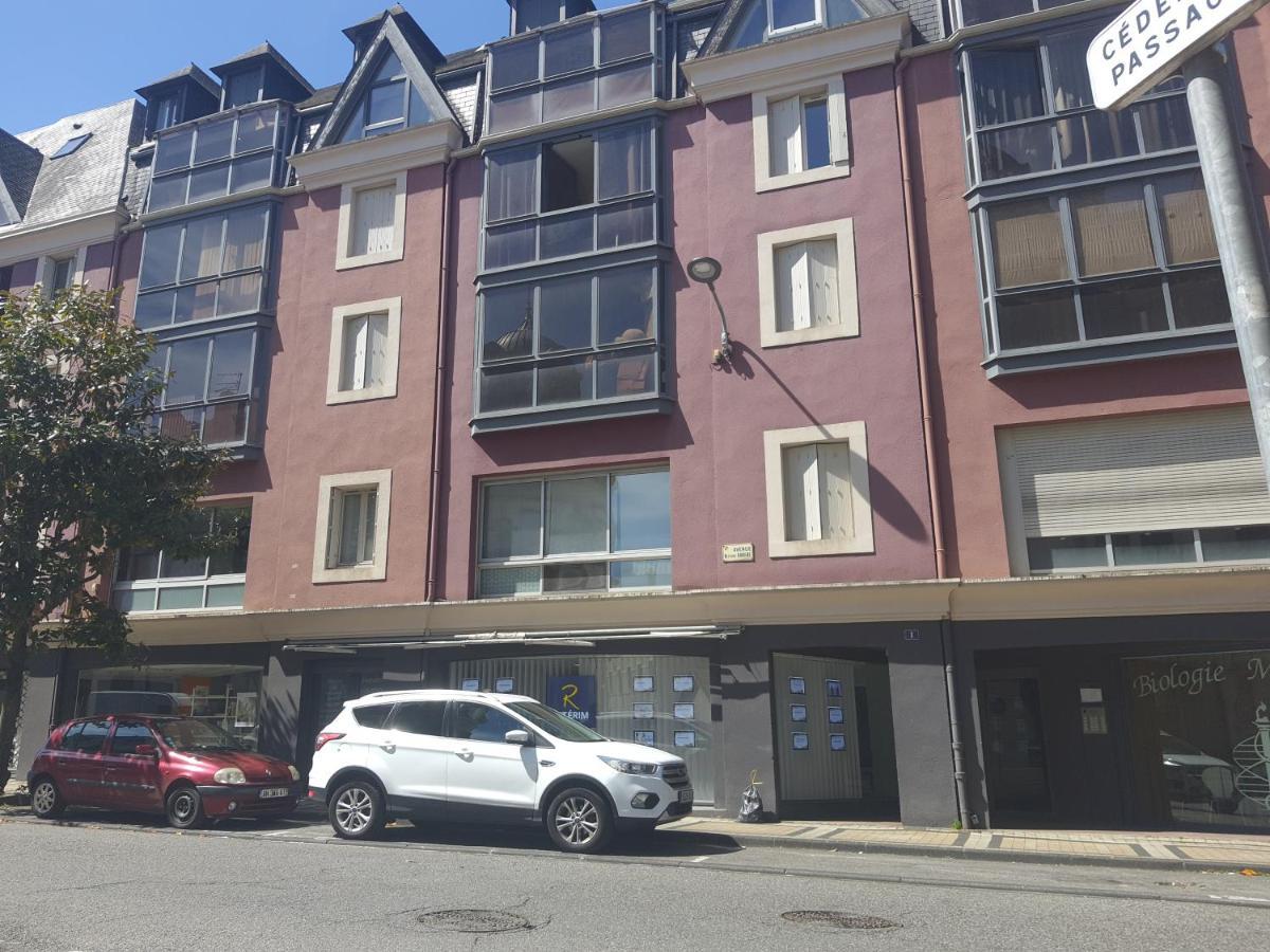 Apartamento Agradable Тарб Екстер'єр фото